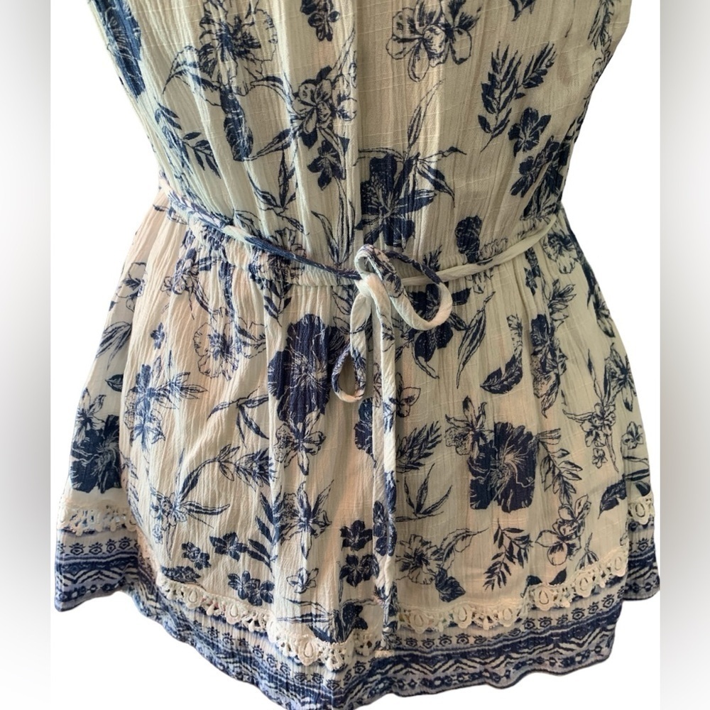 American Rag blouse - Picture 9 of 11